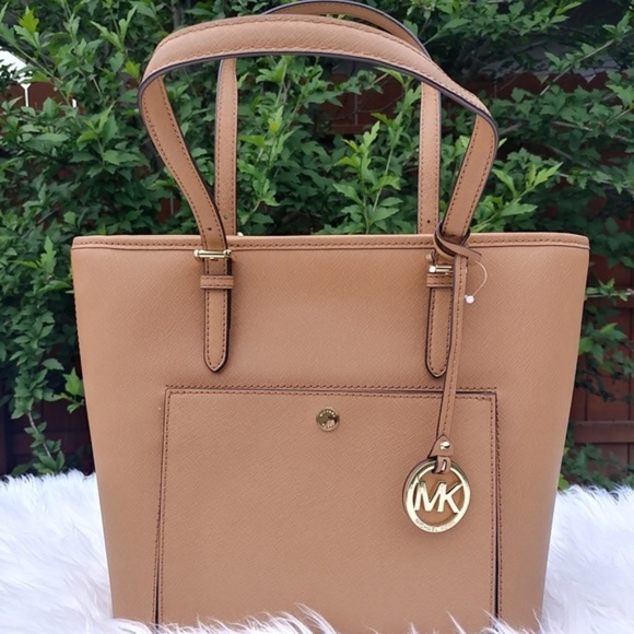 Michael Kors Handbags - NWT Michael Kors Jet Set Tote Acorn